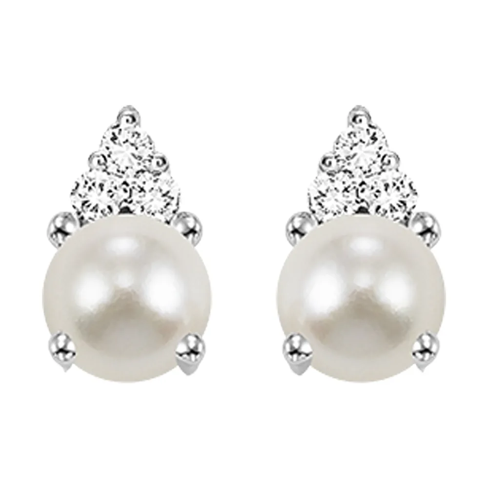 10Kt White Gold Diamond 1/25Ctw & Pearl Earring